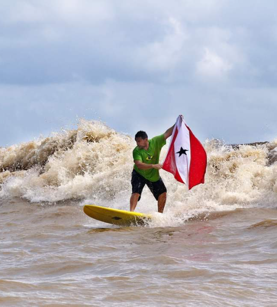 Surf na Pororoca: Abraspo é reconhecida como pioneira