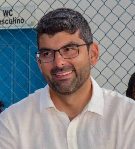 Prefeito de Ananindeua é multado por propaganda eleitoral antecipada