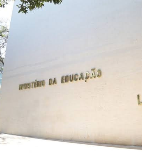 MEC abre inscrições para avaliadores pedagógicos com trabalho remoto