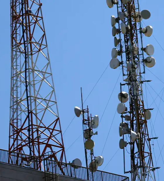 40 antenas de internet são instaladas em Belém para garantir conectividade durante a COP30