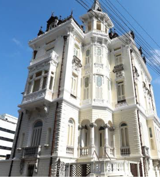 Palacete Bolonha bate recorde histórico de visitações em um dia