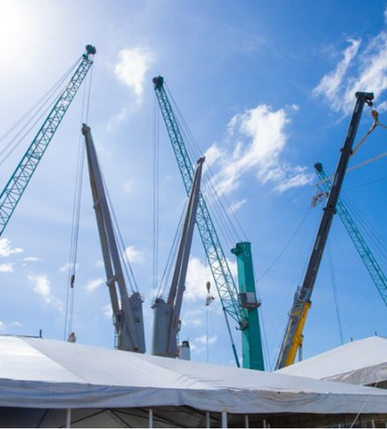 Programa Norte Conectado: Áreas remotas da Amazônia recebem internet de alta velocidade.