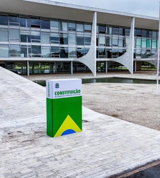 Penduricalhos: Três Poderes preveem um aumento em 33 bilhões de reais com pessoal.