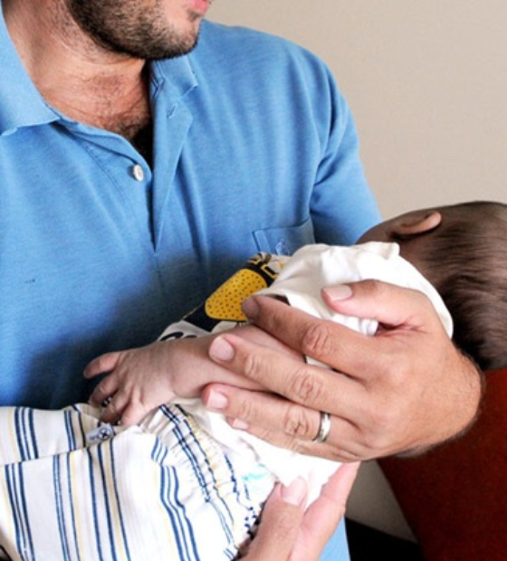 Licença paternidade de 20 dias: projeto é aprovado no Senado.