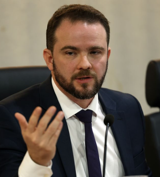 De olho no voto: Nova versão do Desenrola será lançada após viagem de Lula 