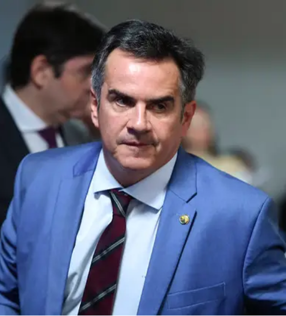 Escândalo Master: PF deflagra 5ª fase da operação Compliance Zero. Senador Ciro Nogueira é um dos alvos.