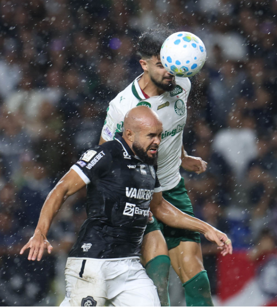 Em noite de tensão e chuva, Remo empata com Palmeiras no Mangueirão