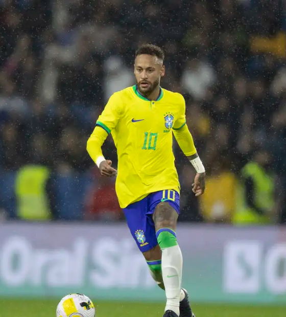 Neymar pode ficar fora da estreia do Brasil após diagnóstico de lesão grau 2