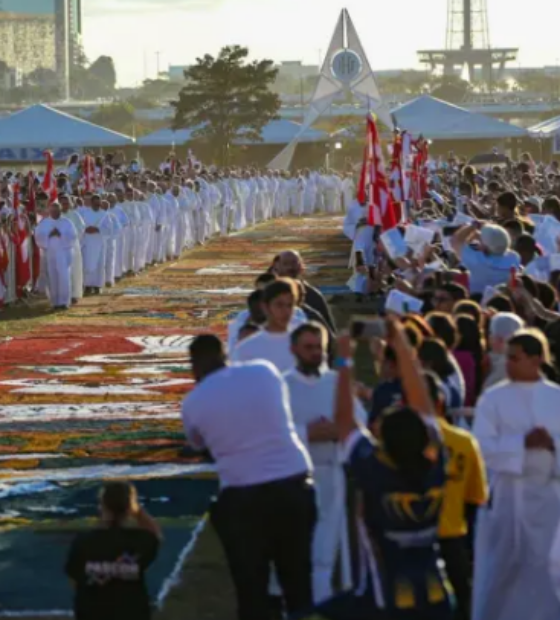 Corpus Christi é feriado? A origem da data e como funciona no Brasil.