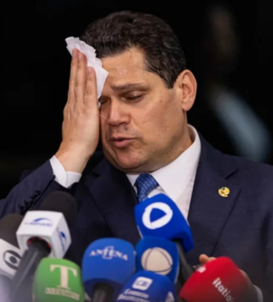 PF rejeita segunda proposta de delação de Daniel Vorcaro. Alcolumbre e PT baiano teriam sido citados.