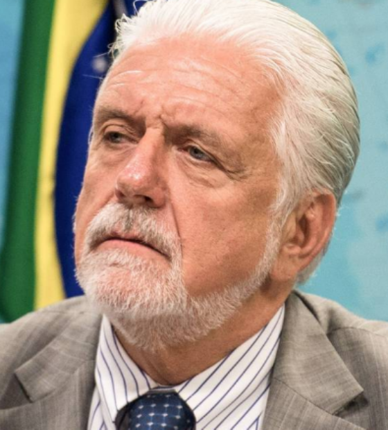 Escândalo Master: com Jaques Wagner entre os alvos, PF deflagra nova fase da Operação Compliance Zero.
