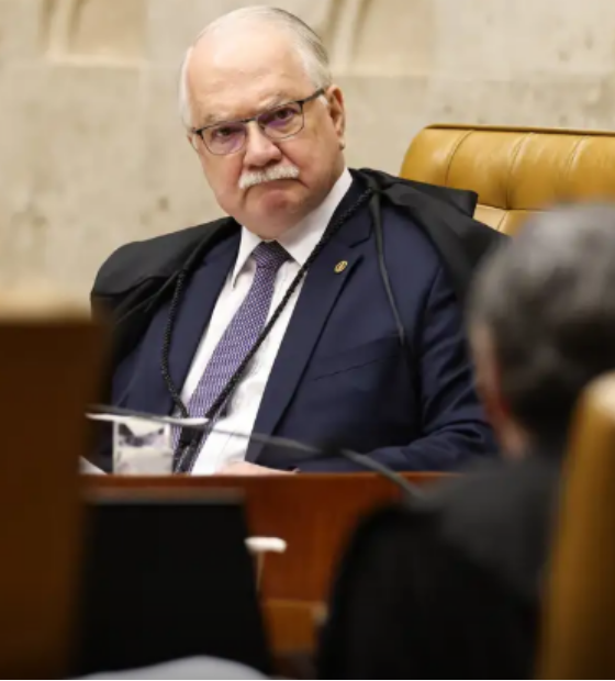 Crise no STF: Fachin nega sessão conjunta pedida por Moraes e marca análise de relatórios da PF sobre Mendonça para o dia 23