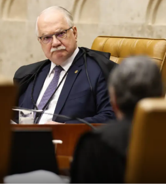 Presidente do STF, Edson Fachin desmarca julgamento sobre atuação de Mendonça no caso Master