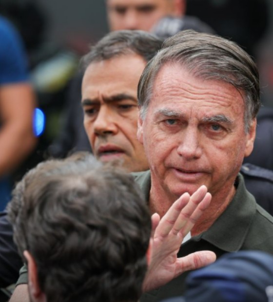 Vai e vem: defesa de Jair Bolsonaro desiste de suspensão da pena