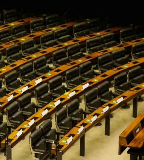 Renovação da Câmara dos Deputados chegou a 35%; veja nova composição