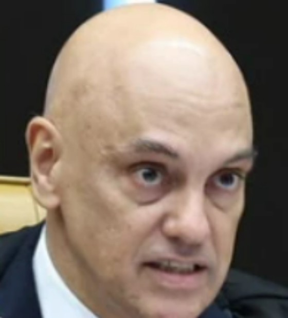 Alexandre de Moraes autoriza Flávio Bolsonaro a visitar o pai, preso em casa