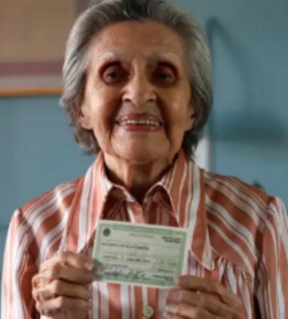 Abstenção de eleitores com mais de 70 anos cai 9,7 pontos percentuais