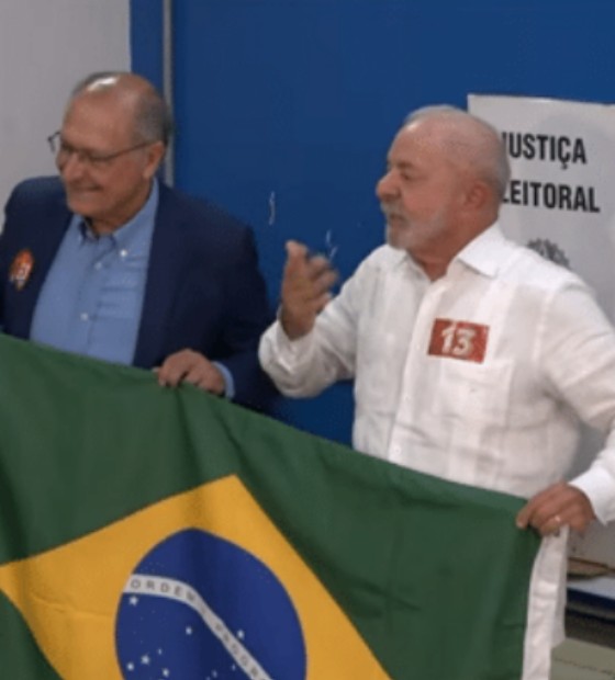 No UOL: Lula vota, agradece eleitores e enaltece mobilização: “Nunca vi nada igual”