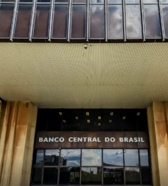 Após queda da Bolsa e prejuízos bilionários, Banco Central diz que estabilidade financeira não está em risco