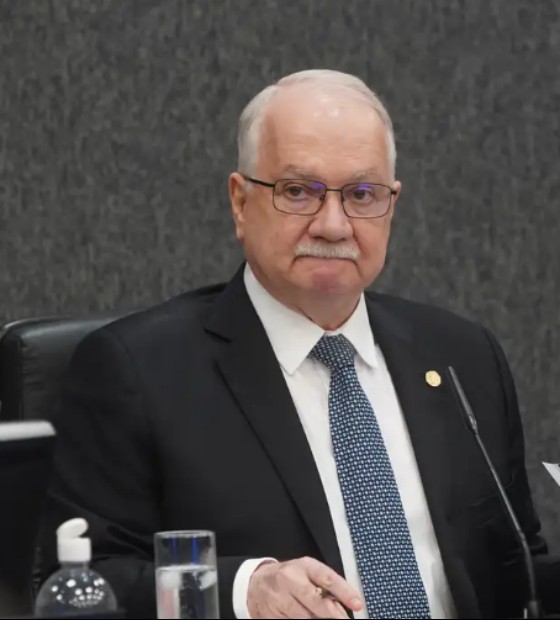 Ministro Edson Fachin arquiva mais cinco investigações do Inquérito das Fake News