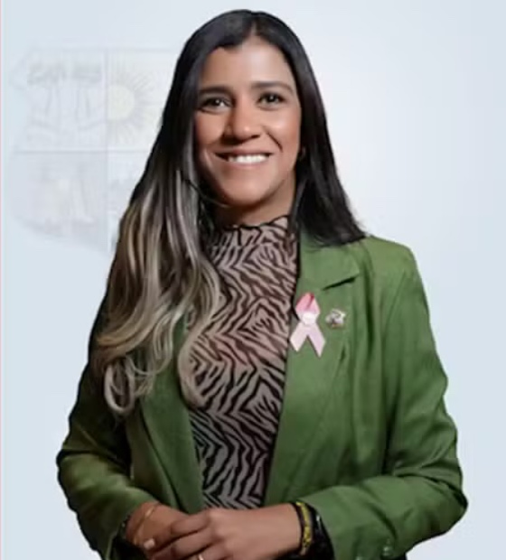 Vereadora Patrícia Queiroz deverá se retratar nas redes sociais por decisão da Justiça do Trabalho
